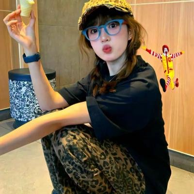 赞美年长的女人